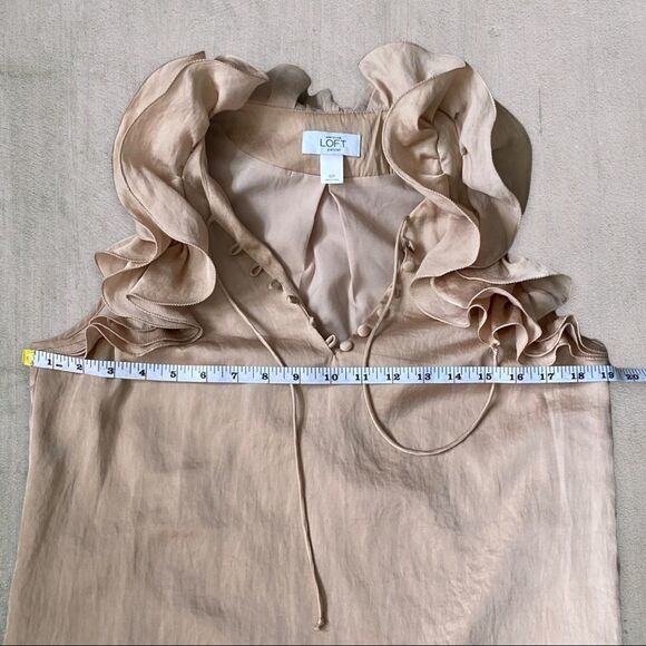 Ann Taylor LOFT Petites Ruffle Neck Satin Shift Dress 6P Cocktail Wedding Guest - Picture 10 of 11